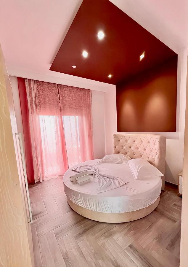 Bluflest Bed and Breakfast Dhërmi Buitenkant foto